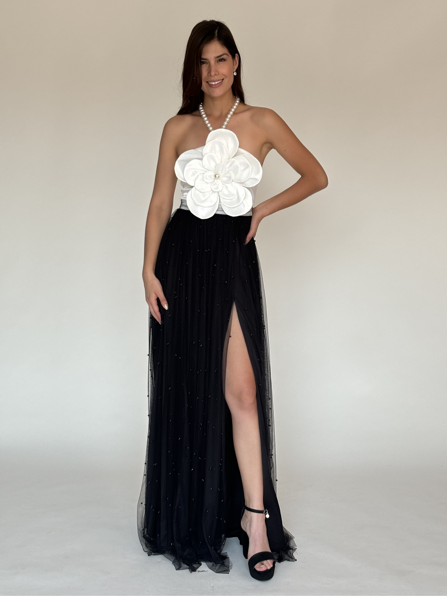 VESTIDO NEGRO D5714