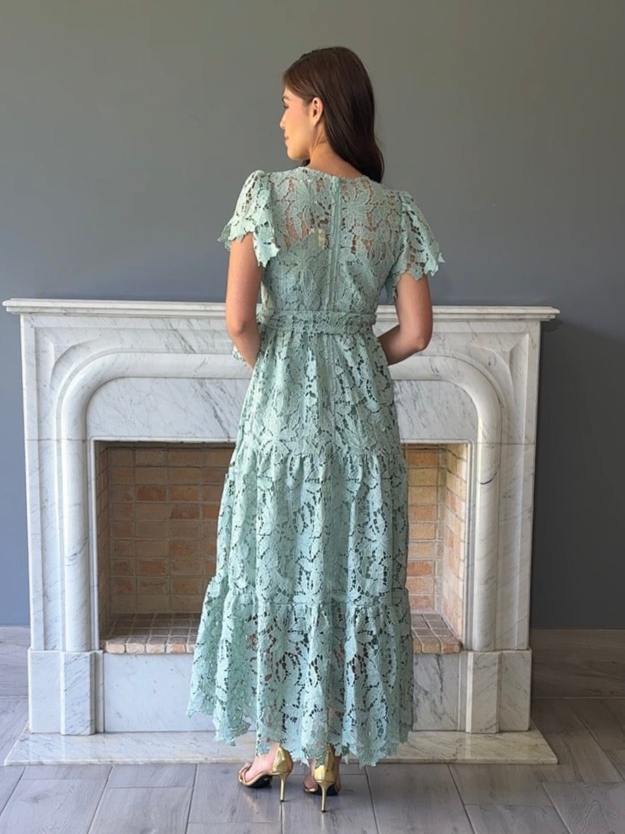 VESTIDO DE ENCAJE VERDE D6057