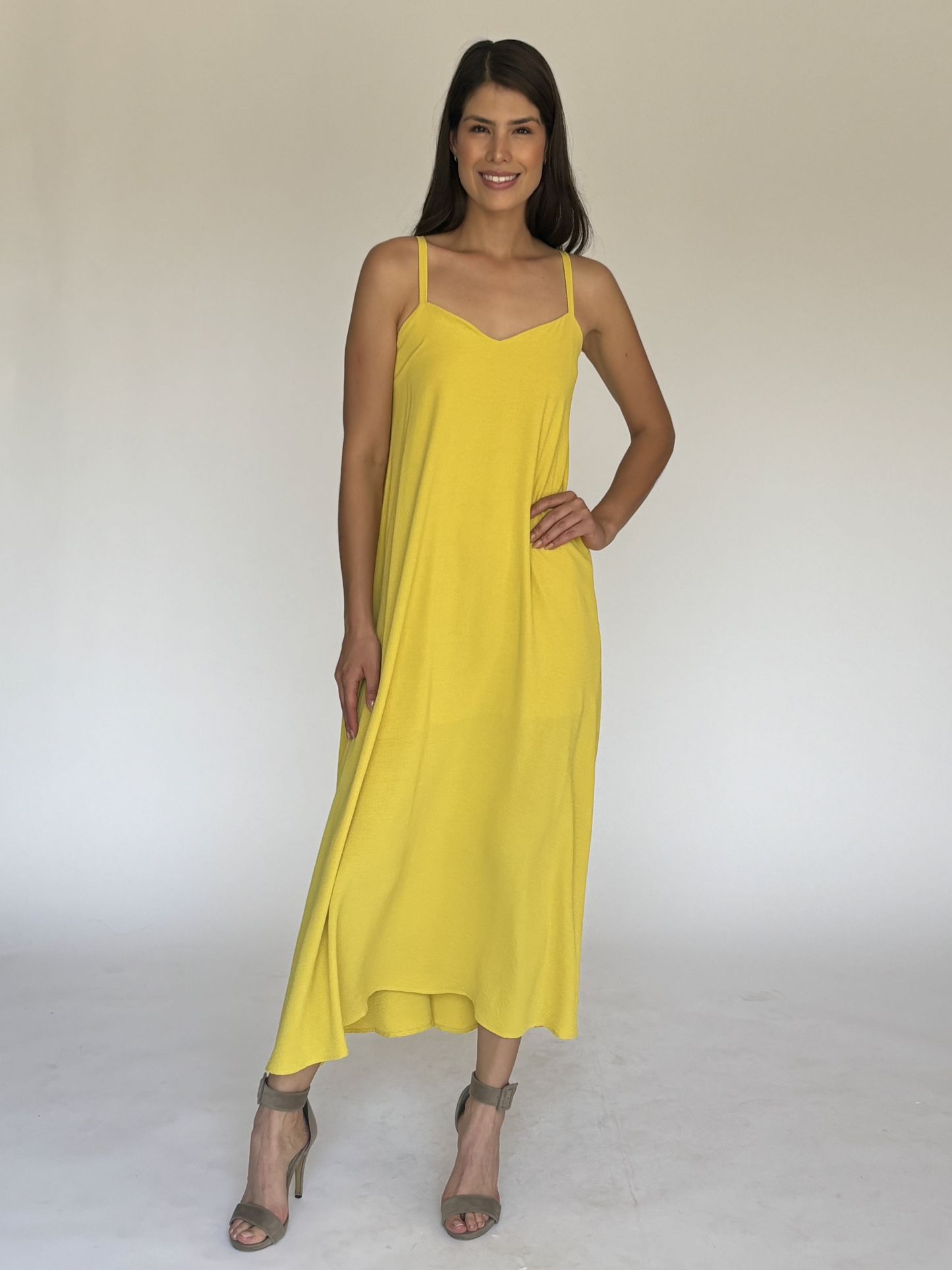 VESTIDO AMARILLO D8588