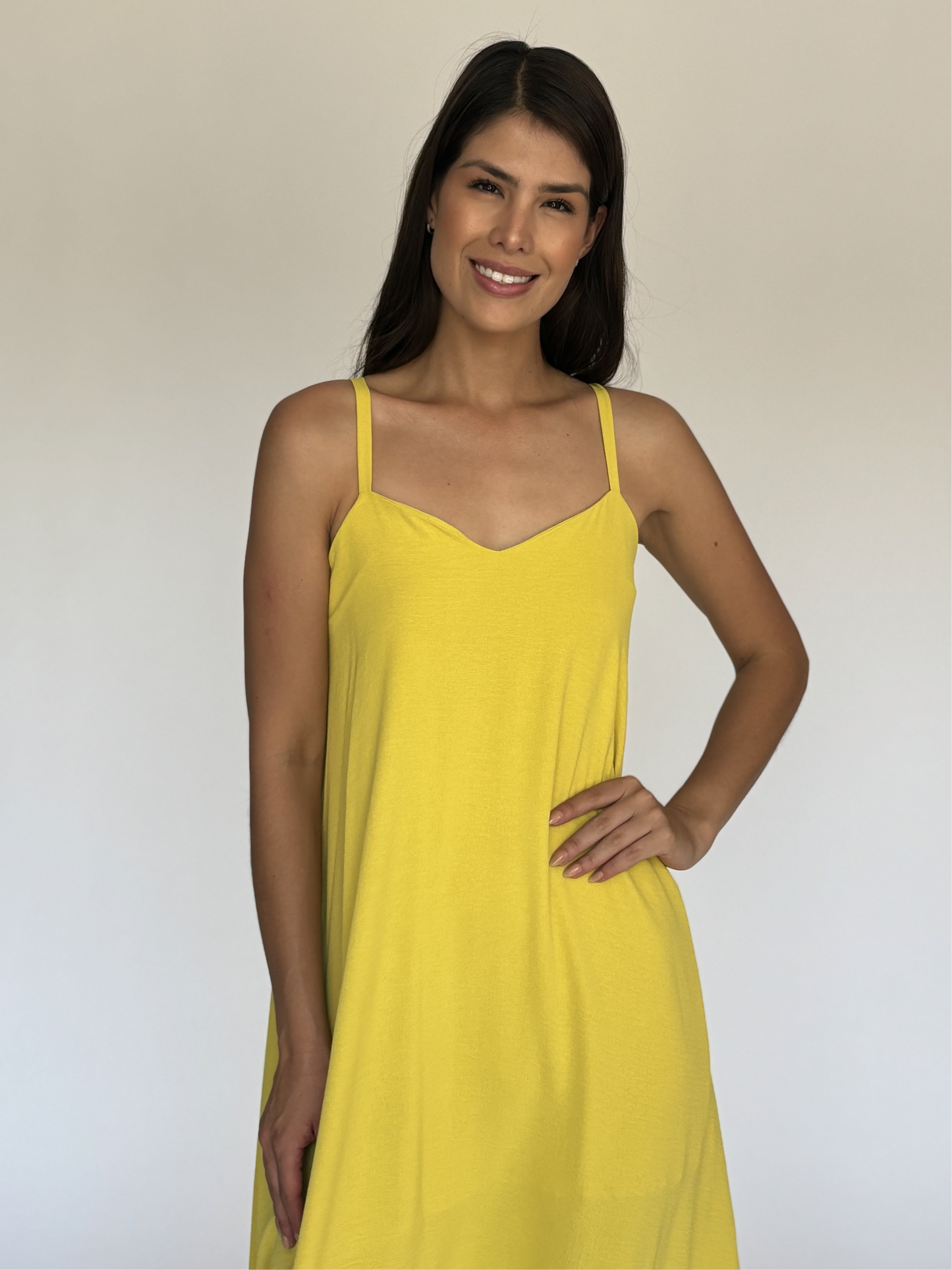 VESTIDO AMARILLO D8588