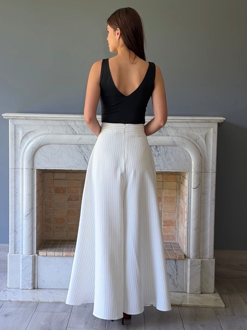 FALDA PANTALON BLANCO C7028