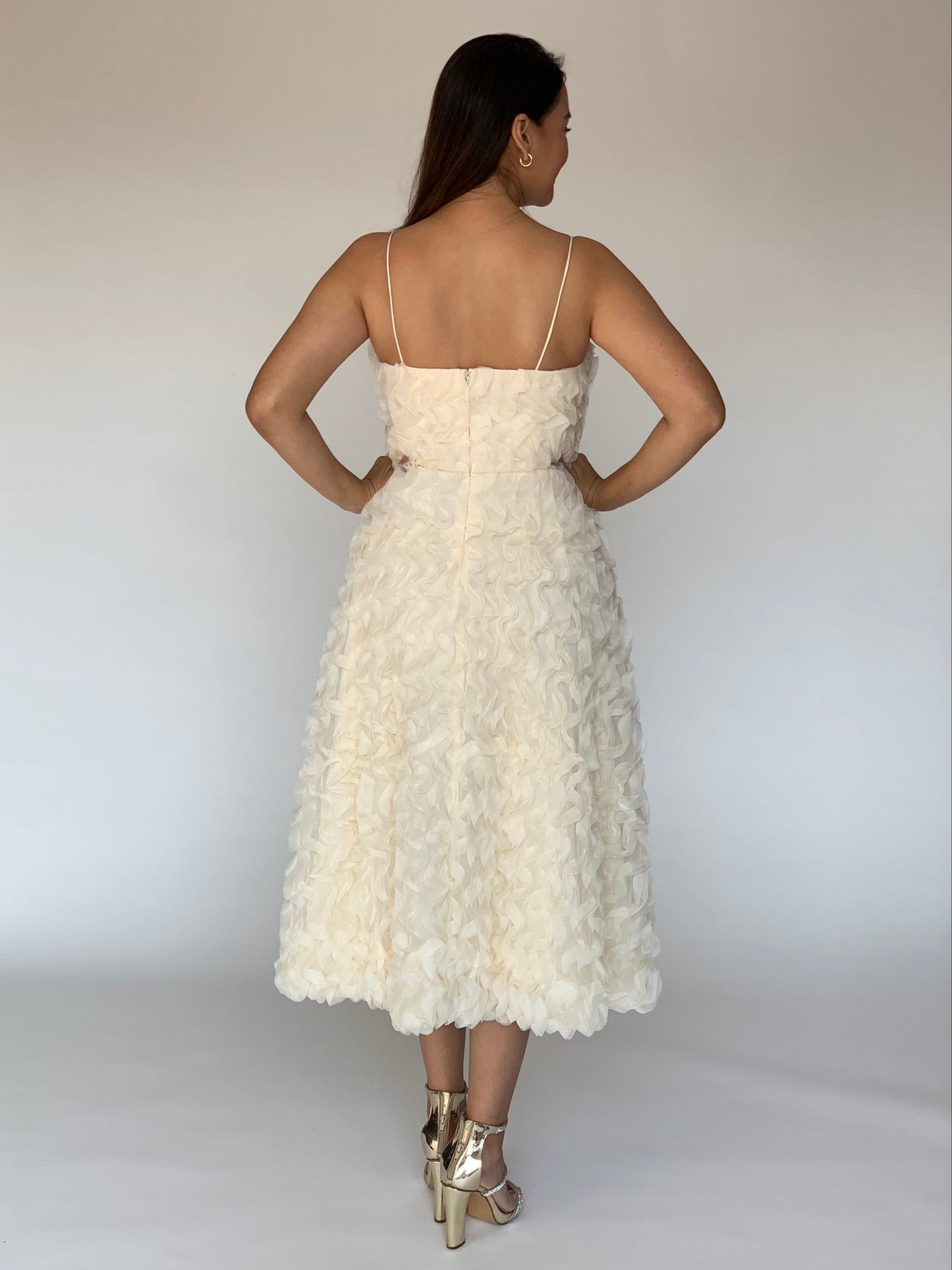 VESTIDO BEIGE D14921