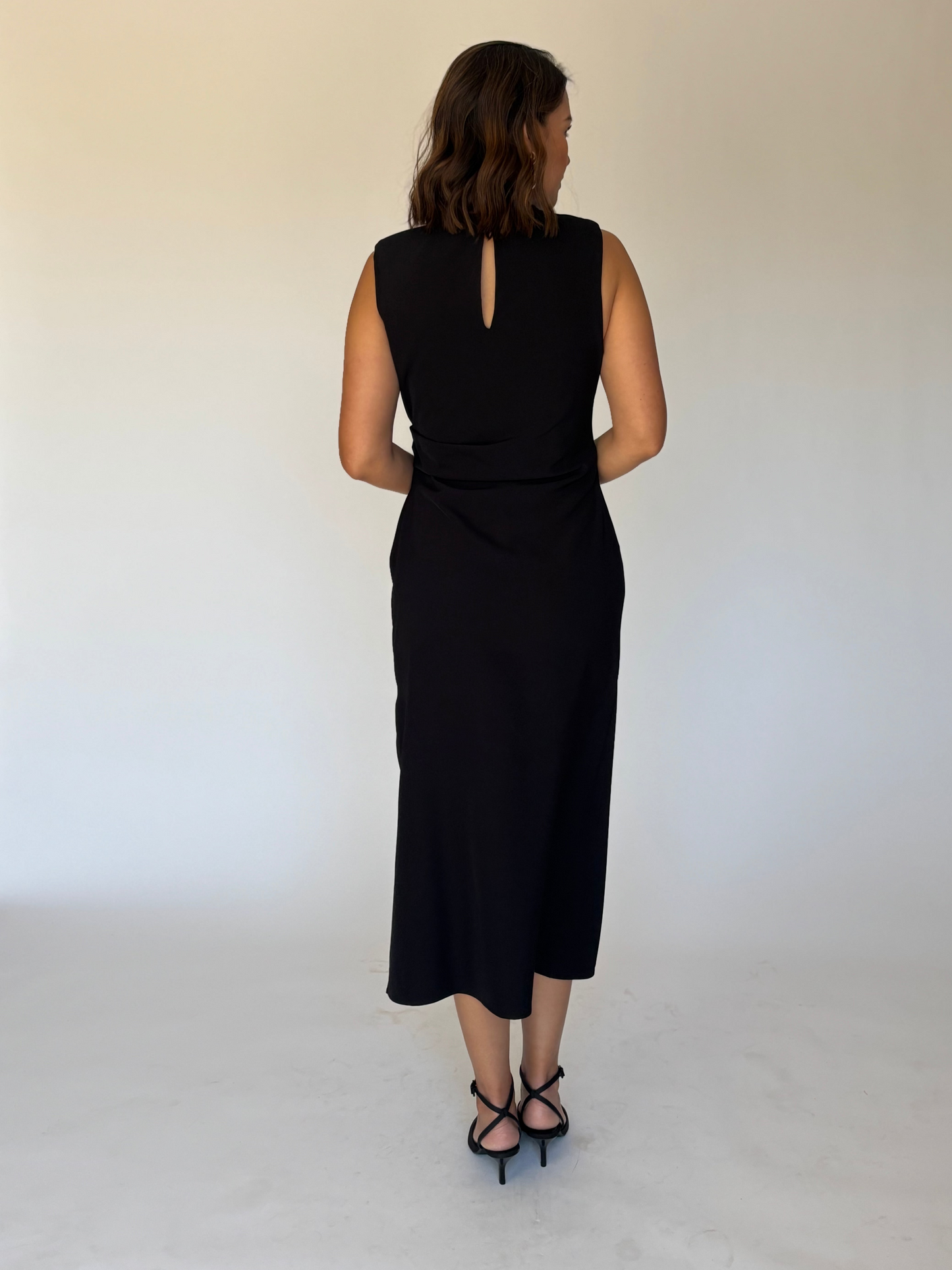 VESTIDO MIDI NEGRO 12101
