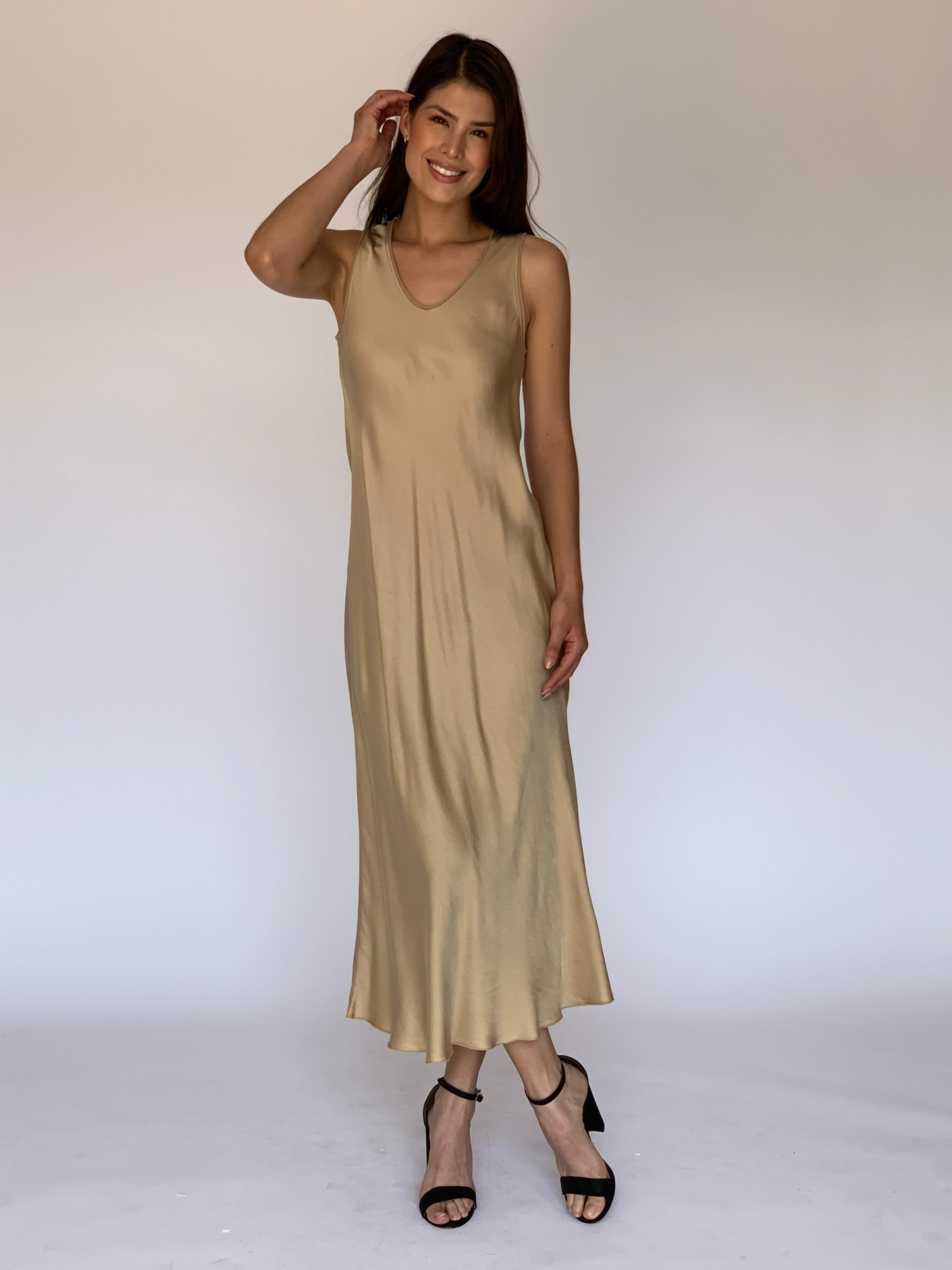 VESTIDO DORADO 11308