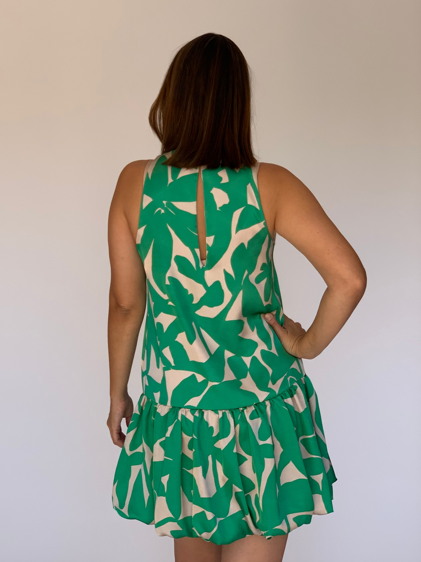 VESTIDO VERDE D8932