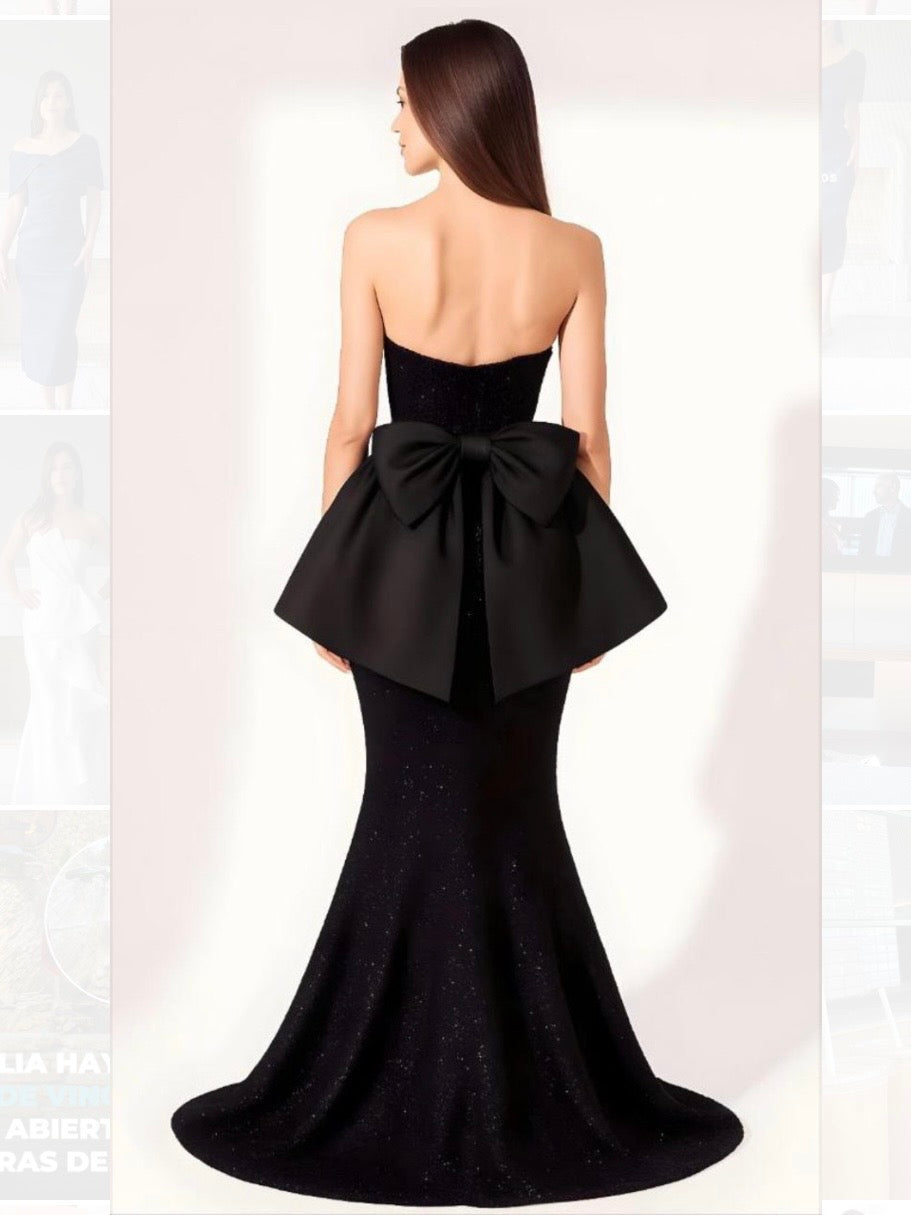 VESTIDO NEGRO CON MOÑO