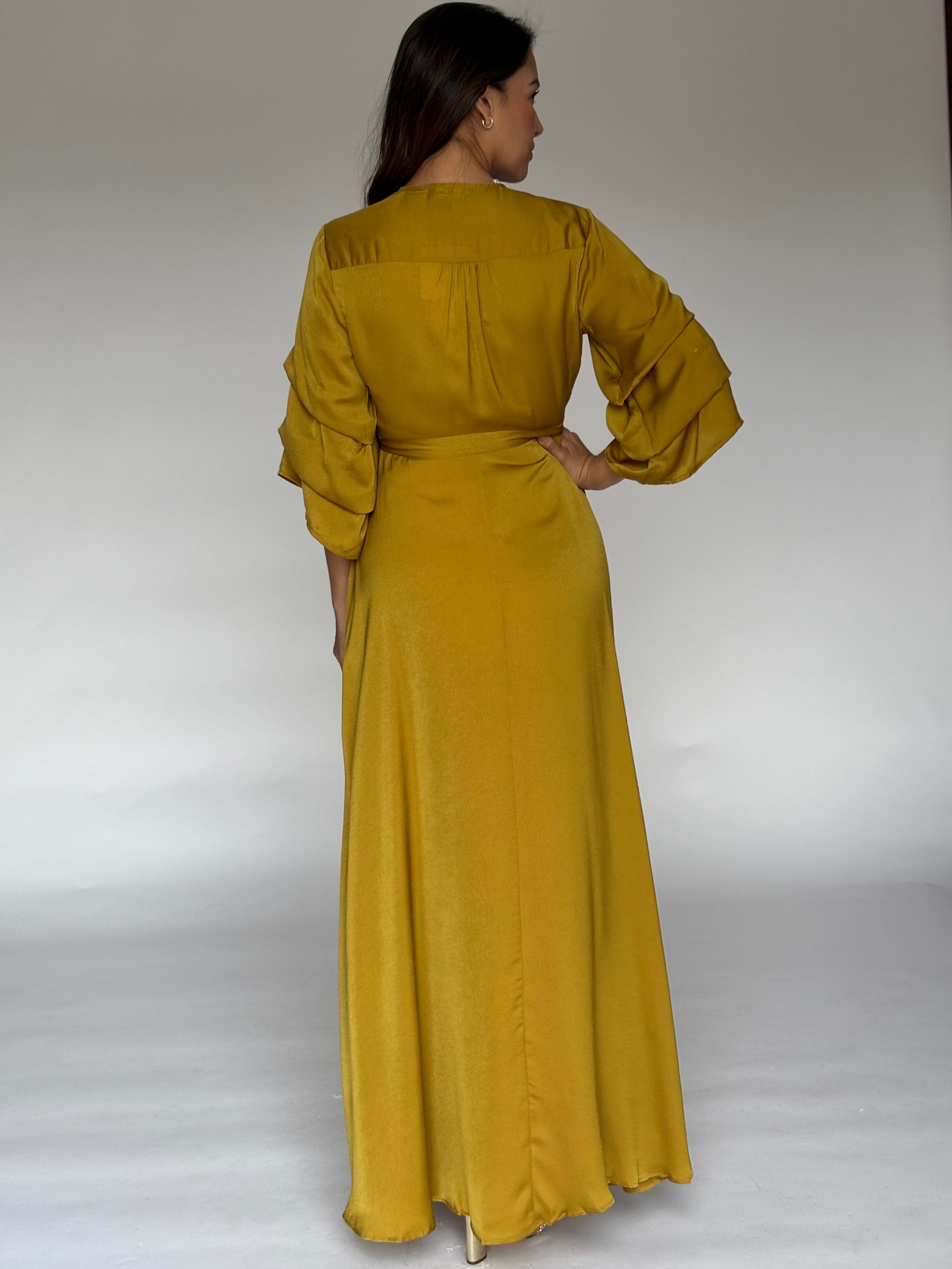 VESTIDO LARGO MOSTAZA 24708