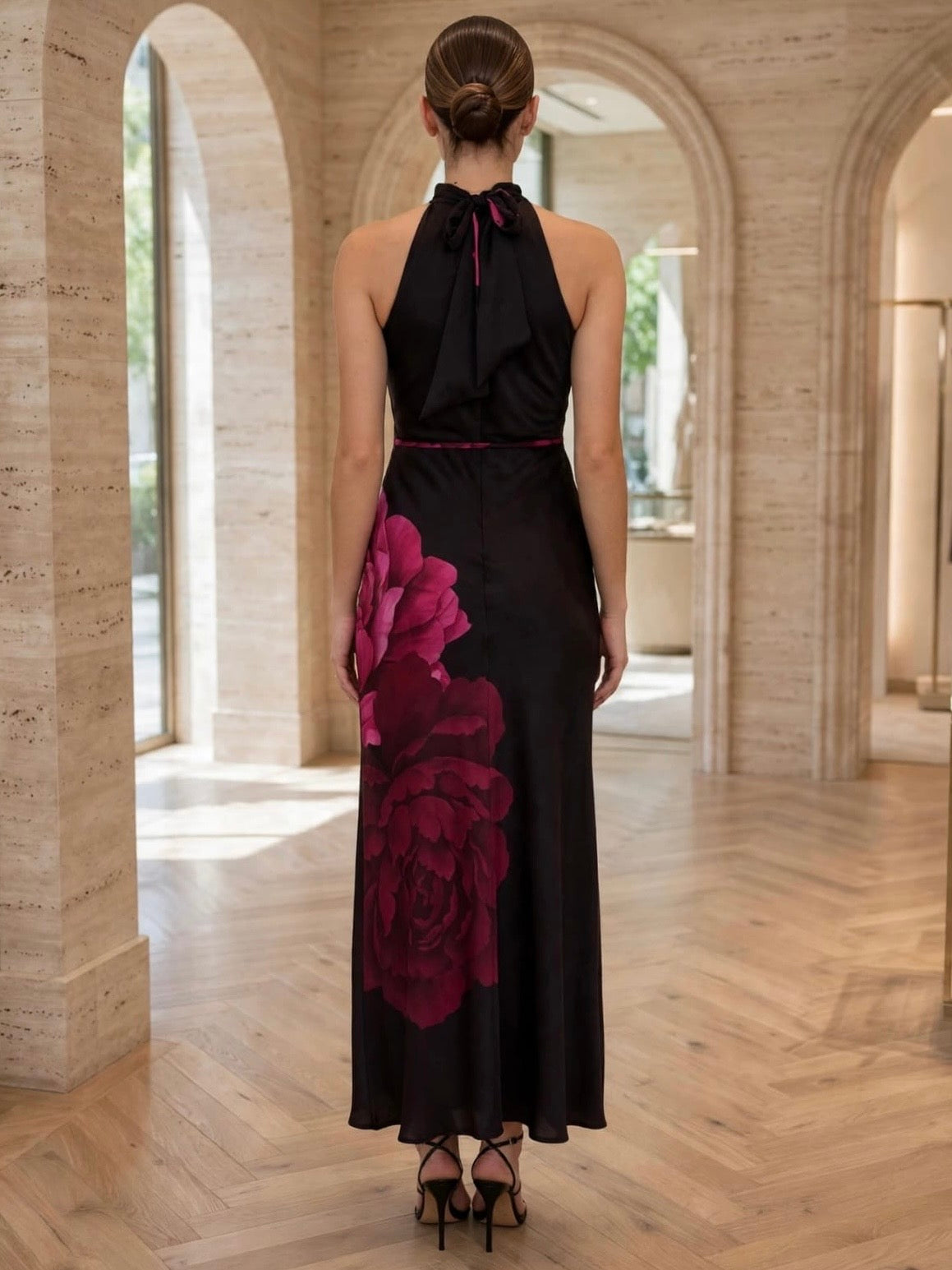 VESTIDO NEGRO CON FLOR 3864K