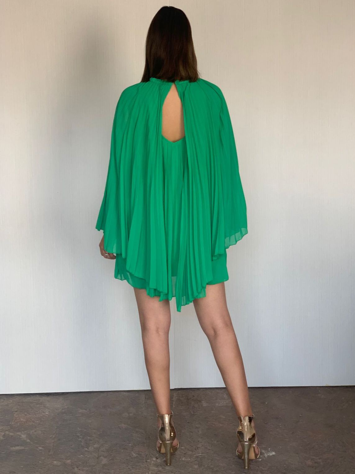 VESTIDO VERDE 2675