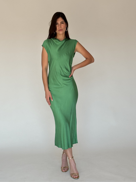 VESTIDO VERDE