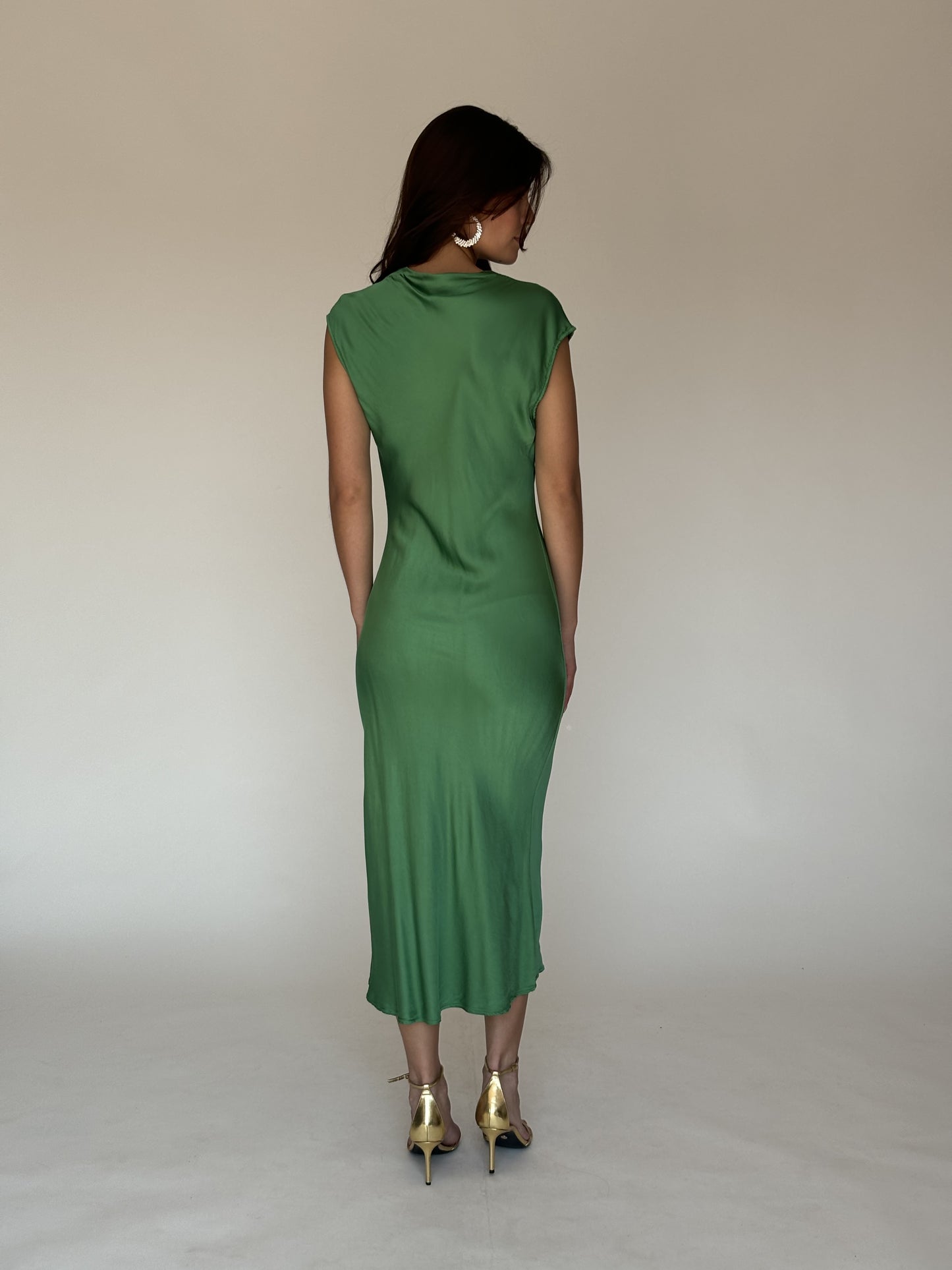 VESTIDO VERDE