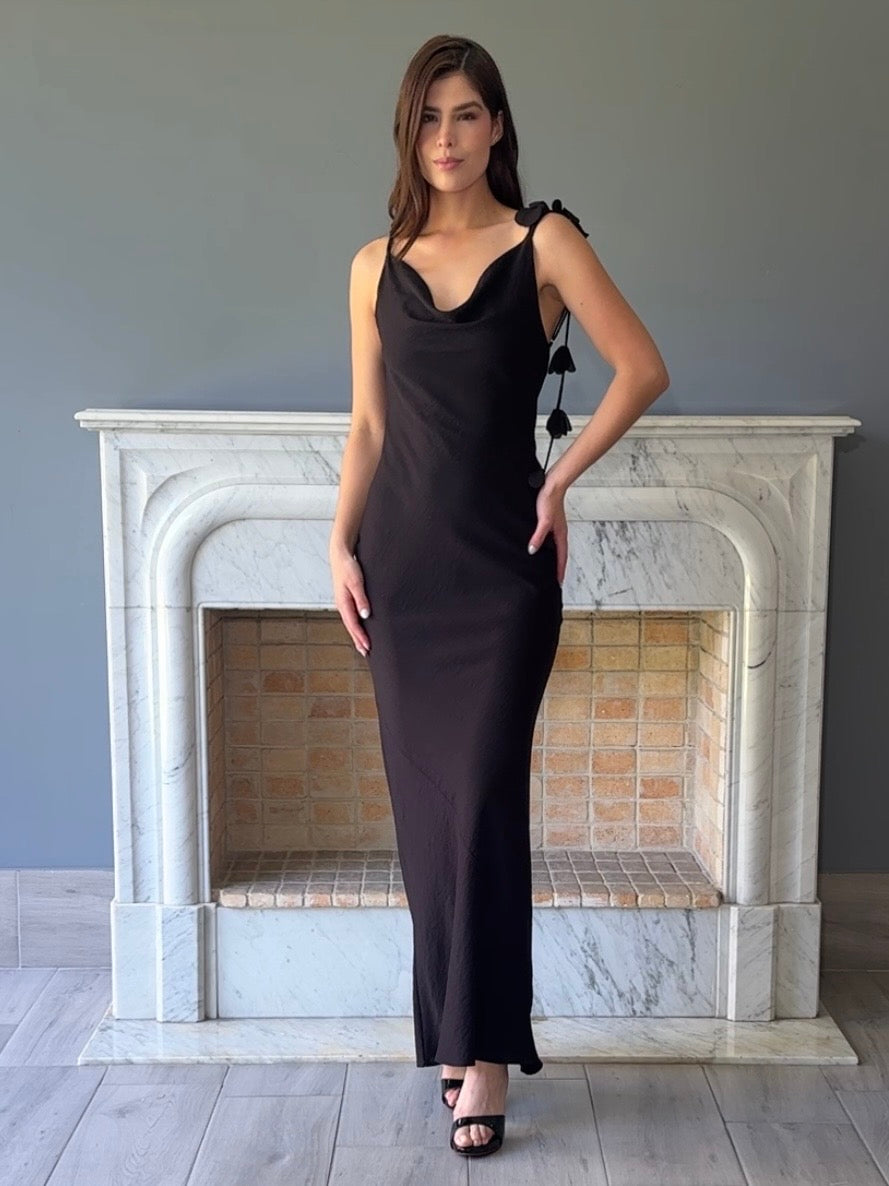 VESTIDO NEGRO D11740