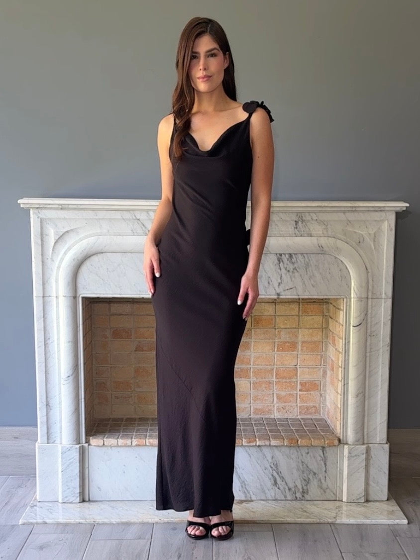 VESTIDO NEGRO D11740