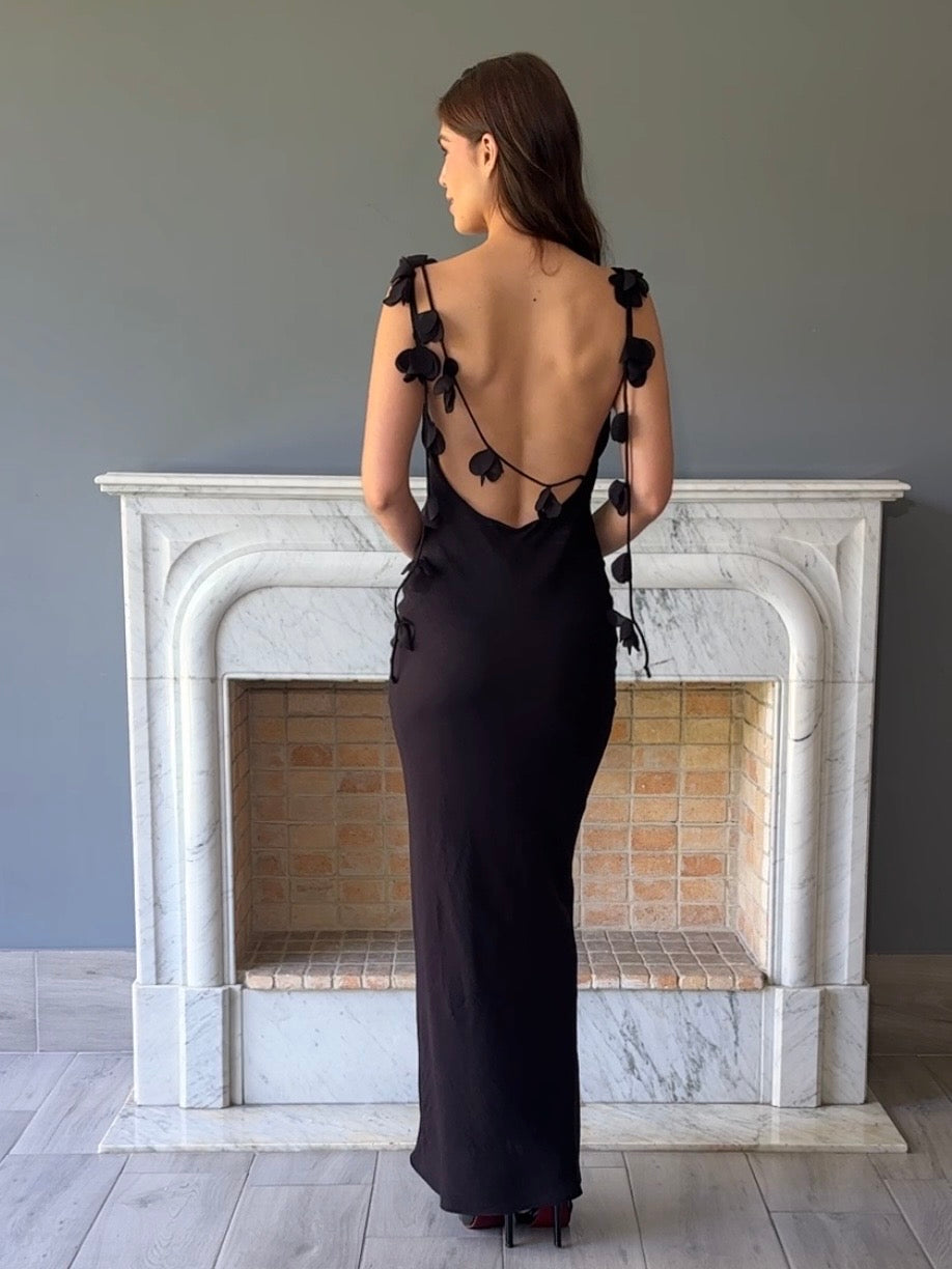VESTIDO NEGRO D11740