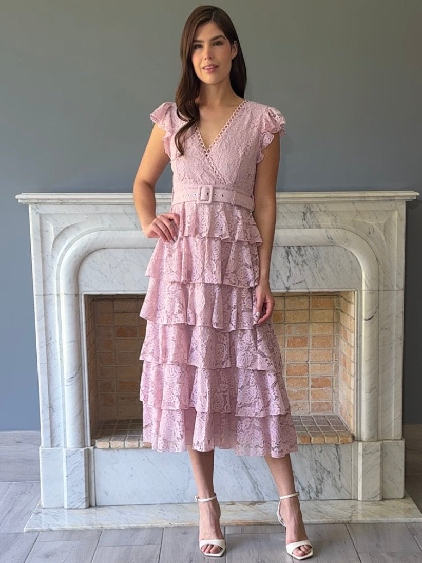 VESTIDO DE ENCAJE CON  CINTO D6016