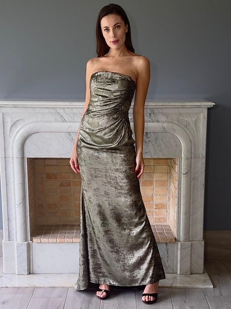 VESTIDO PLATEADO 2647