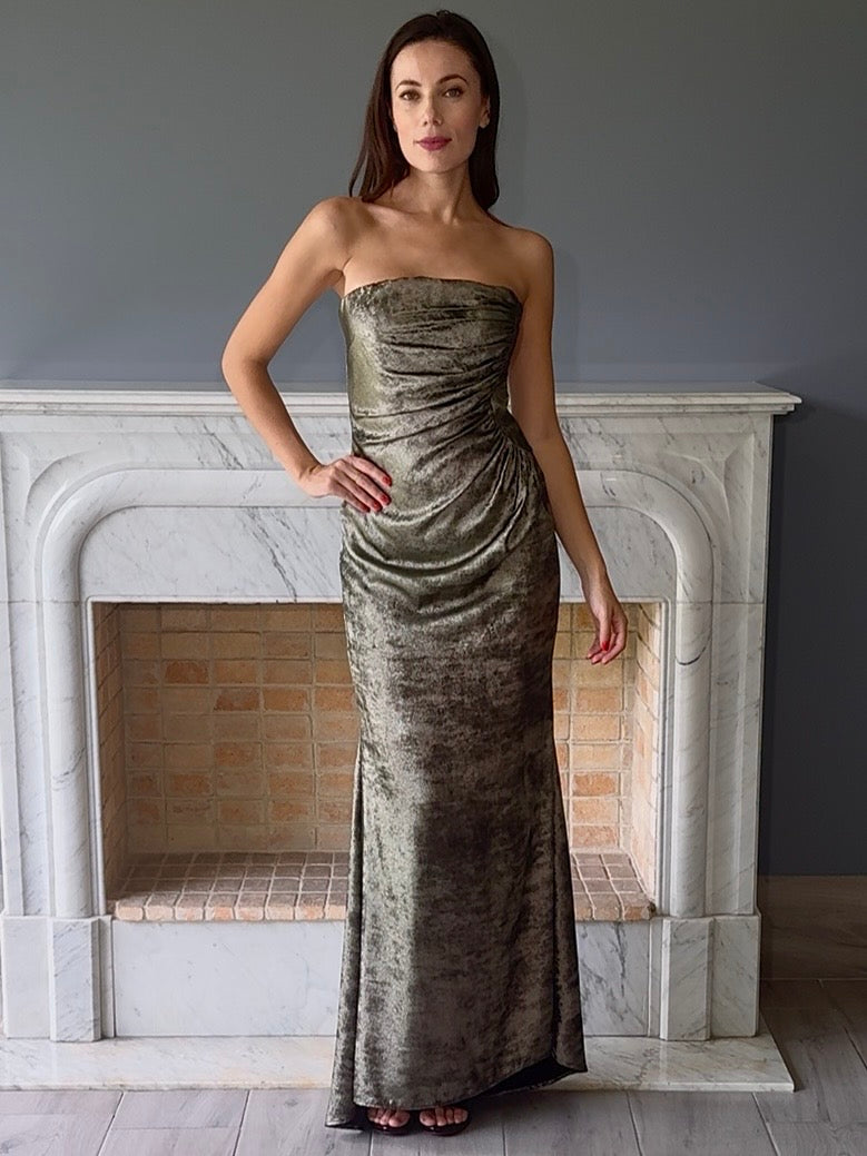 VESTIDO PLATEADO 2647