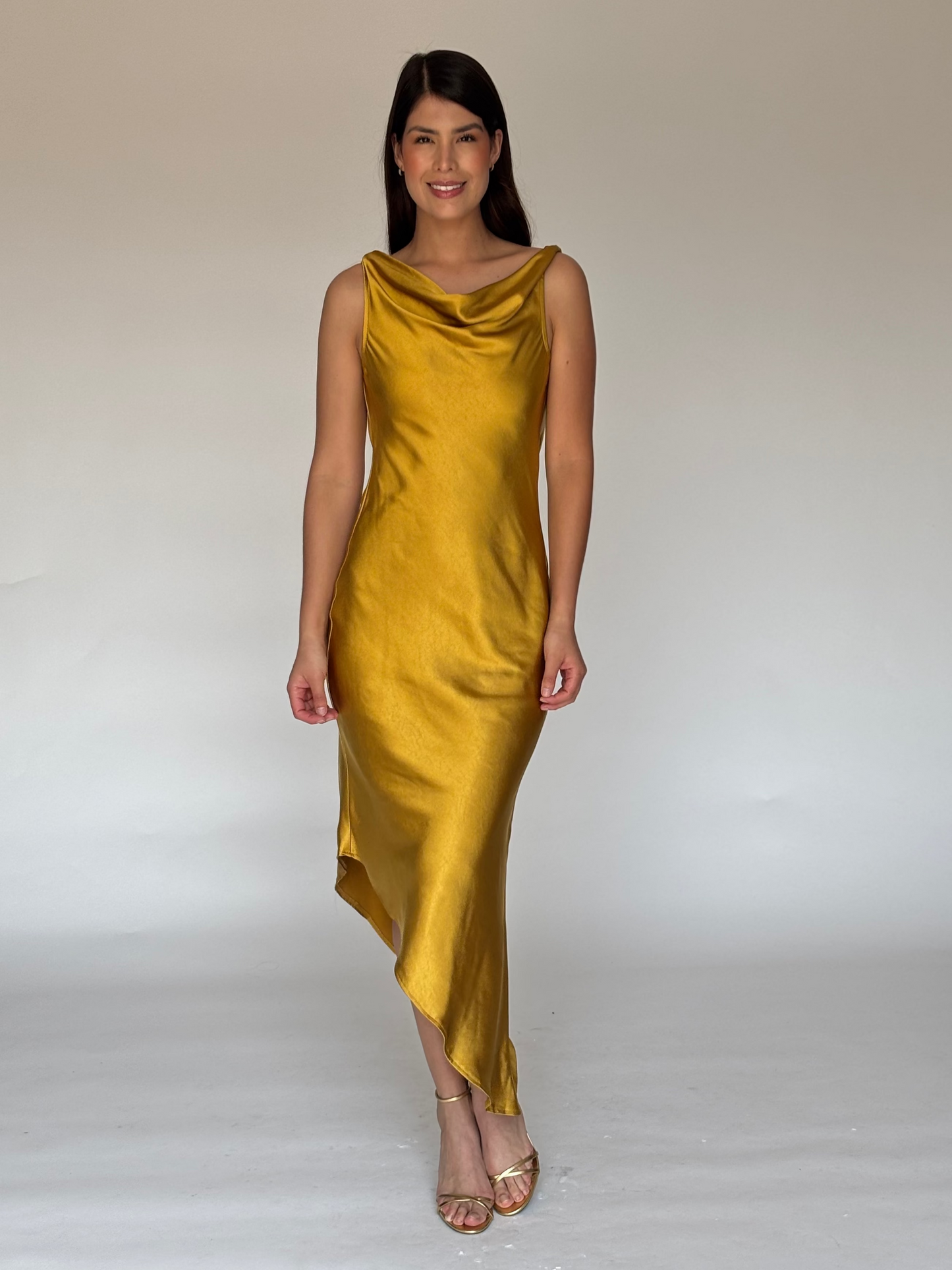 VESTIDO MOSTAZA M2967