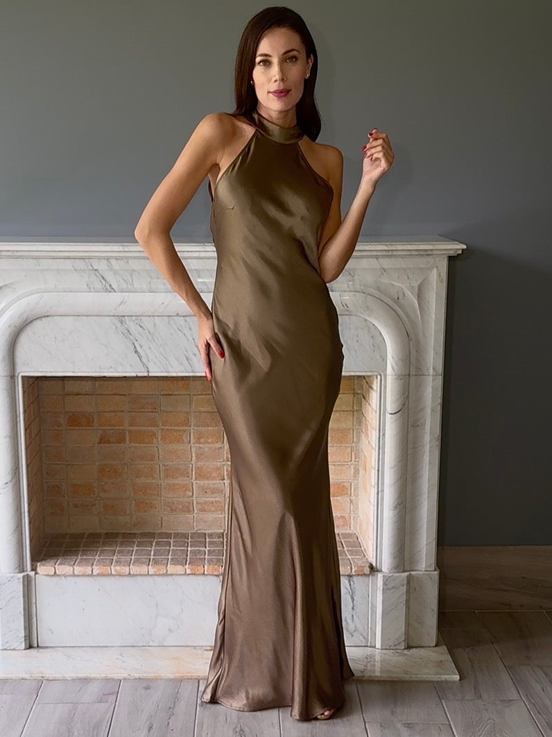 VESTIDO LARGO VERDE N2330