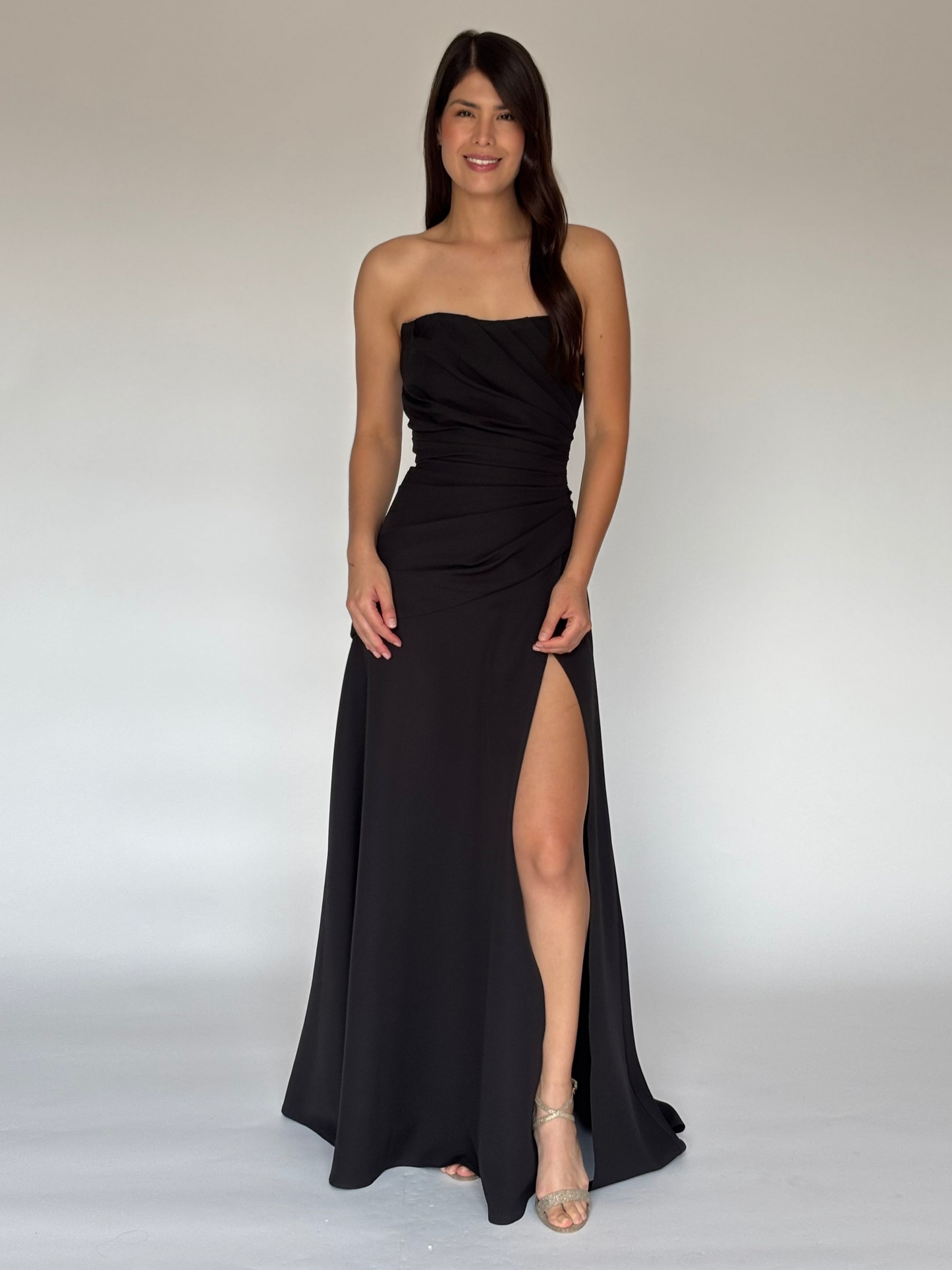 VESTIDO NEGRO D11075
