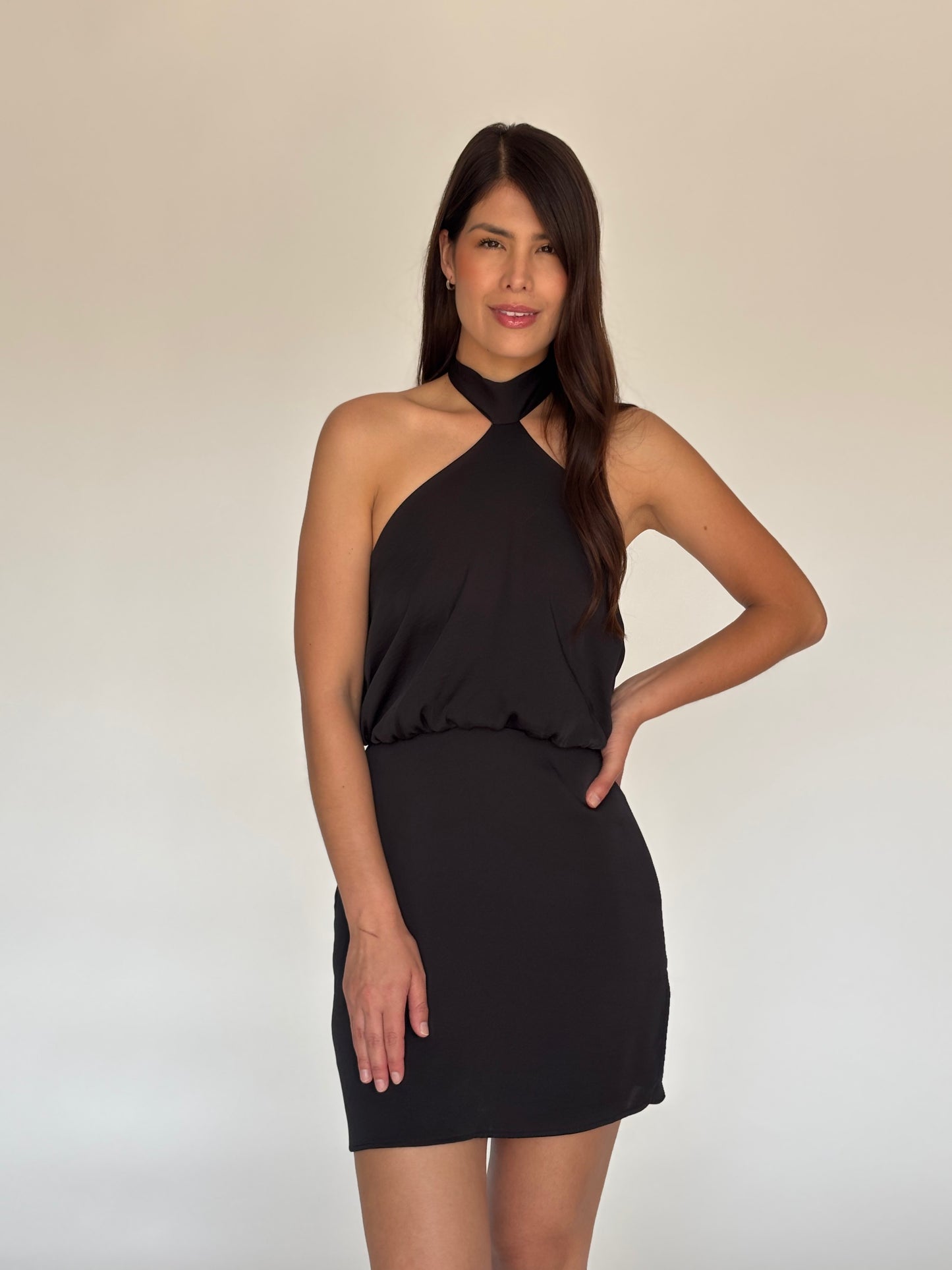 VESTIDO CORTO D8186