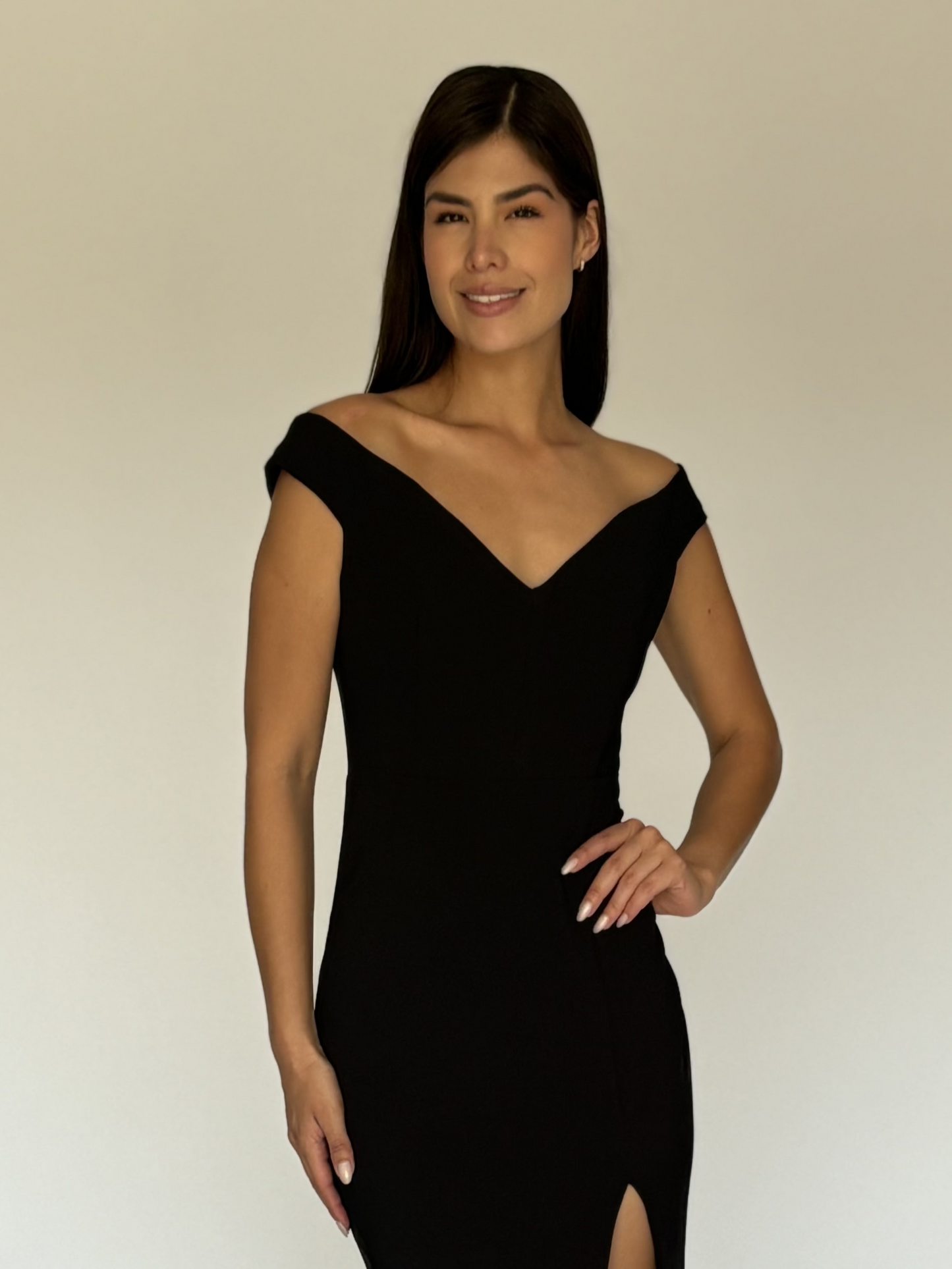VESTIDO NEGRO SMP