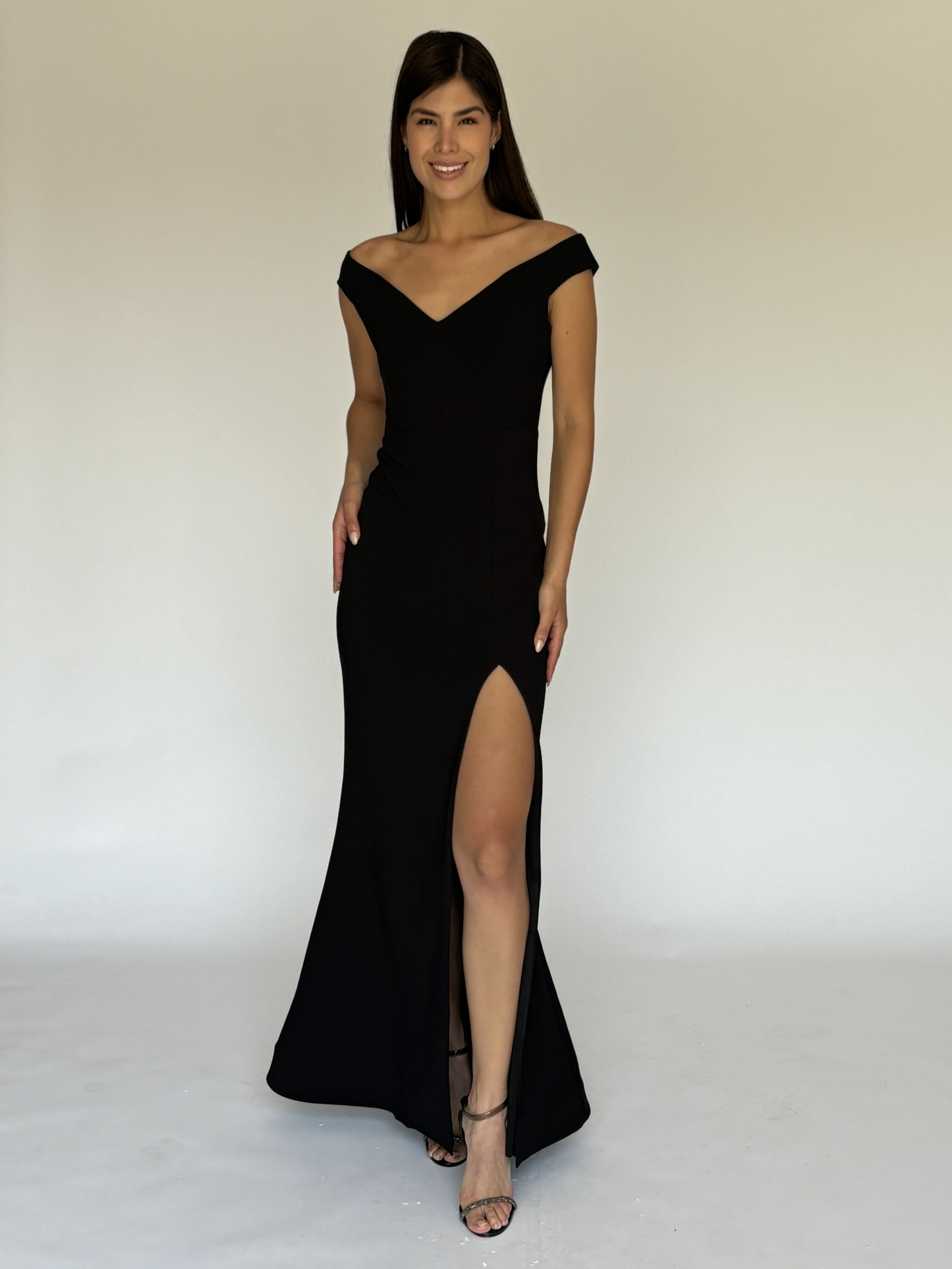 VESTIDO NEGRO SMP