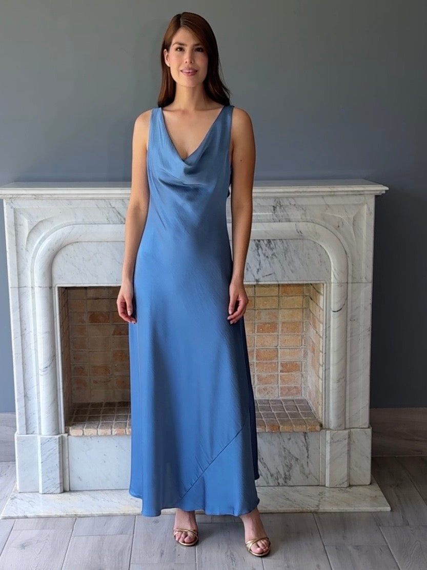 VESTIDO MIDI AZUL D9751