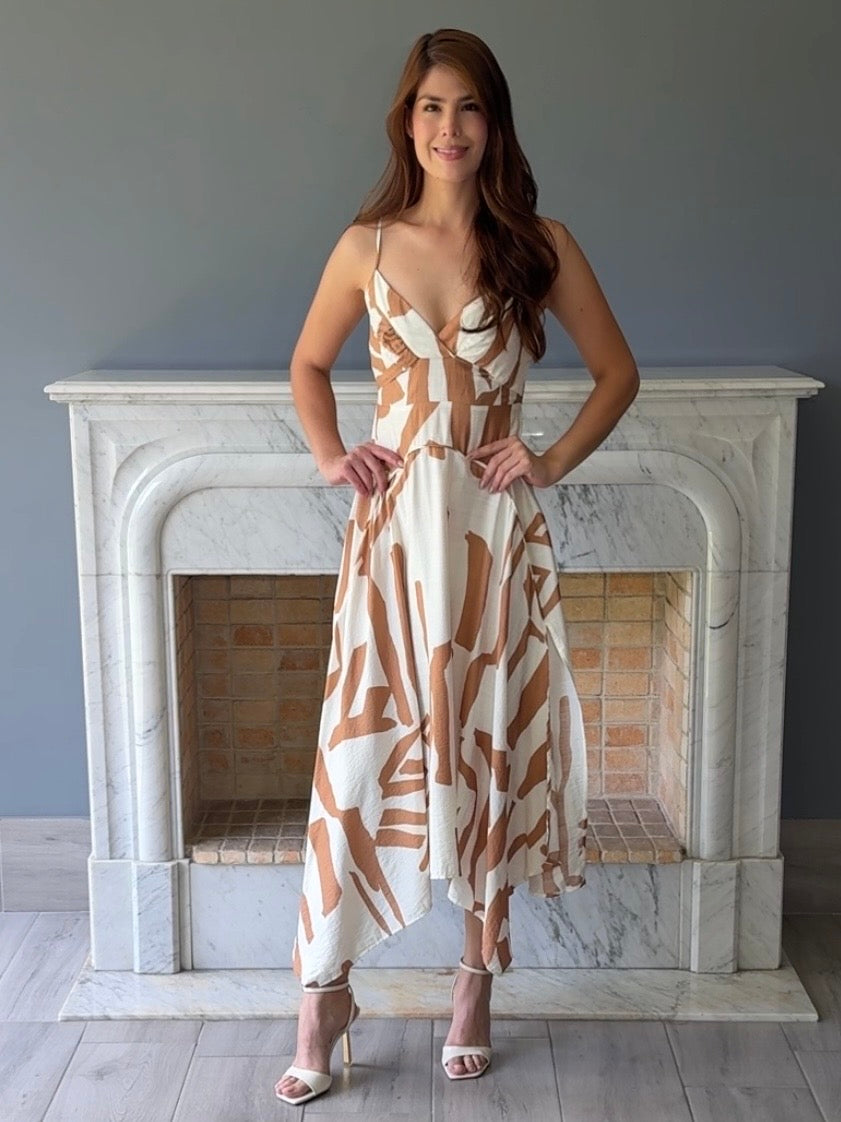VESTIDO BEIGE D412