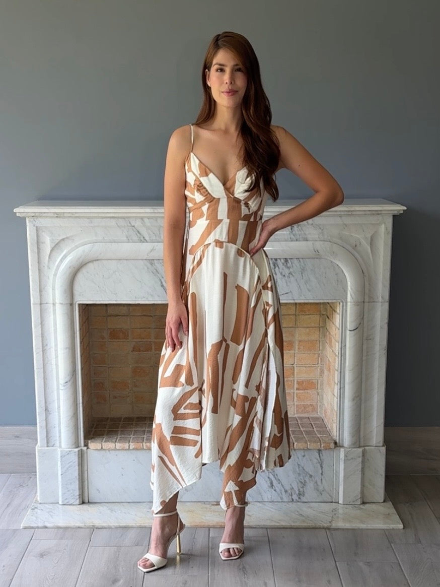 VESTIDO BEIGE D412