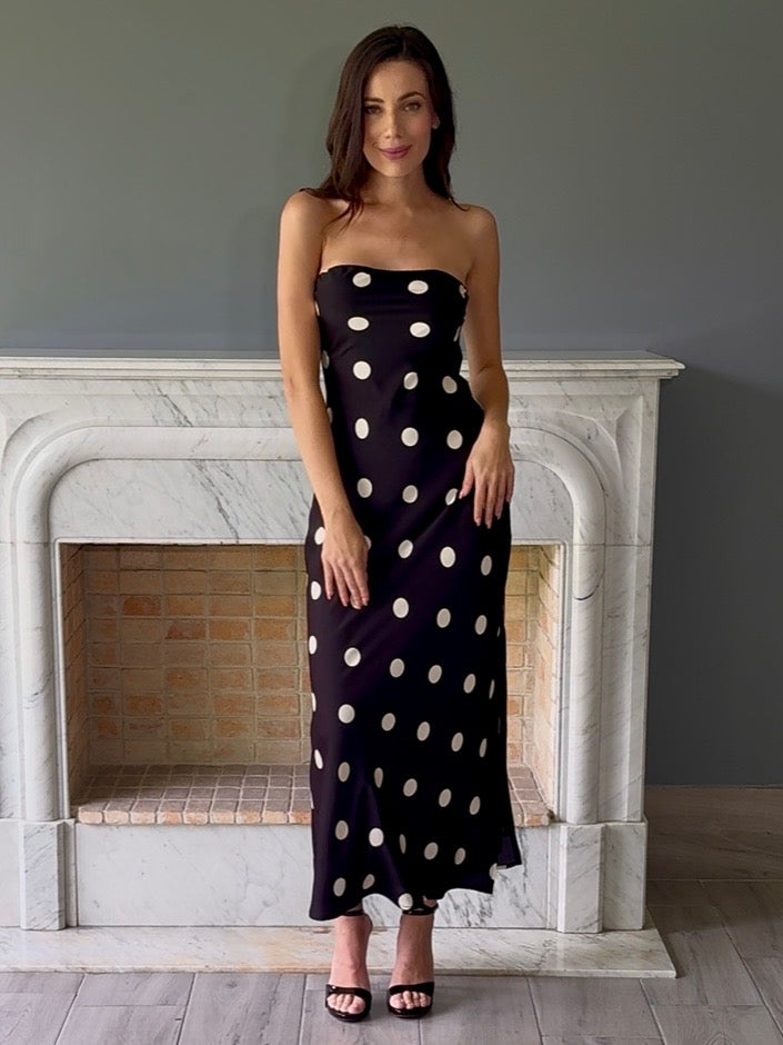 VESTIDO NEGRO CON LUNARES 1771