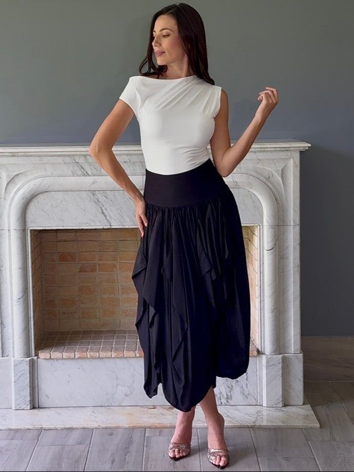FALDA NEGRA K0326