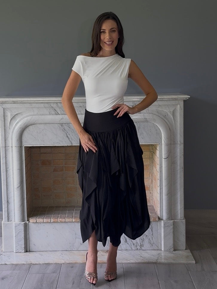 FALDA NEGRA K0326