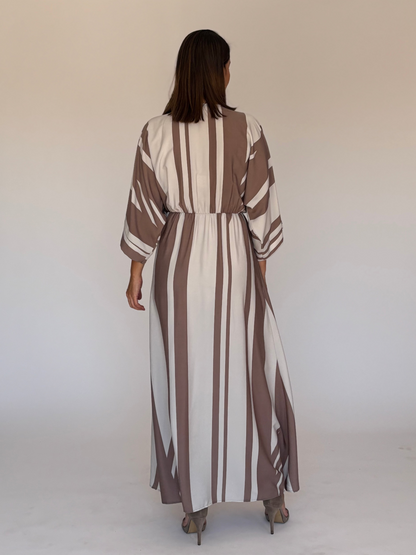 VESTIDO BEIGE D8972