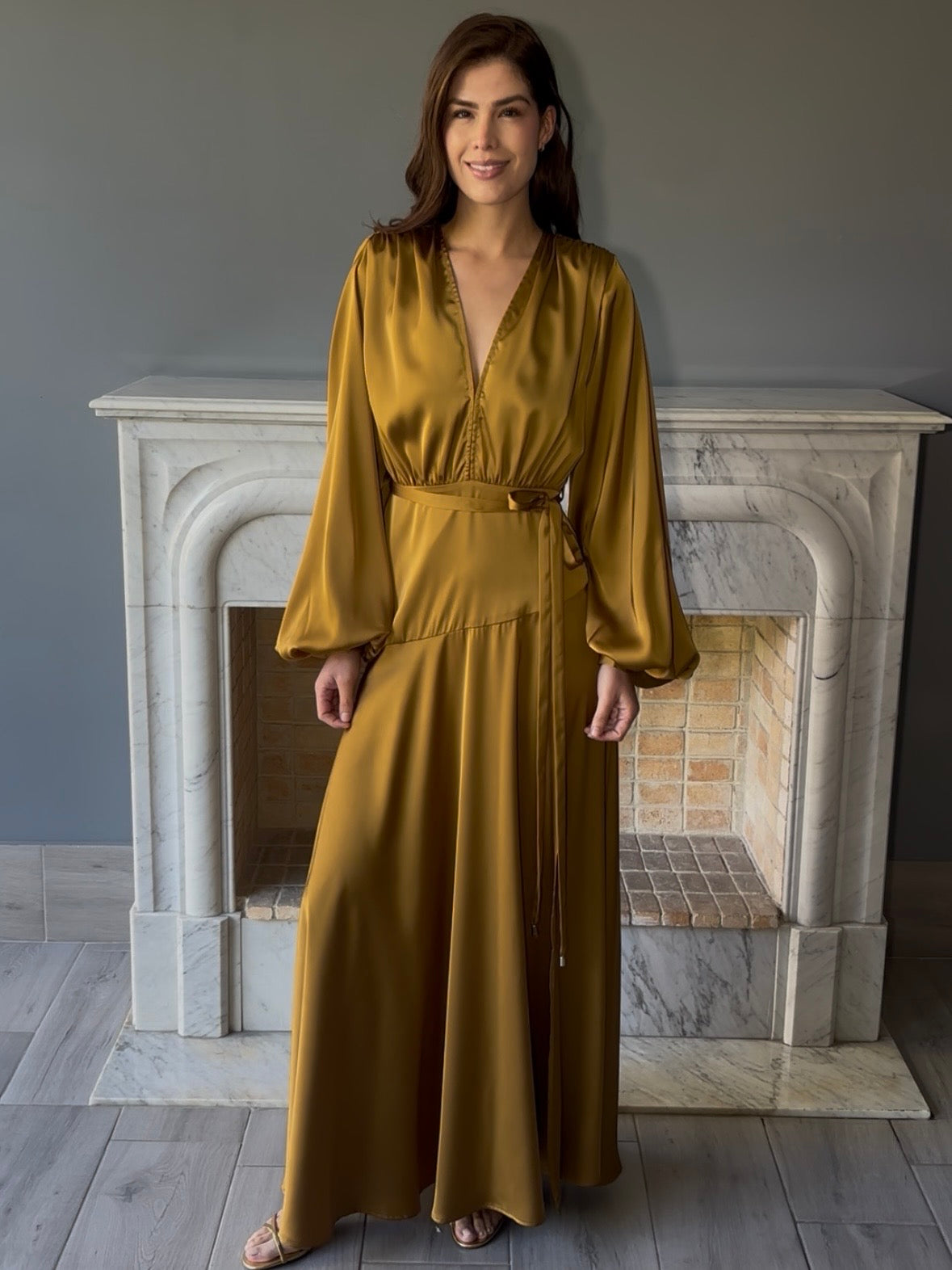 VESTIDO LARGO MOSTAZA 12009