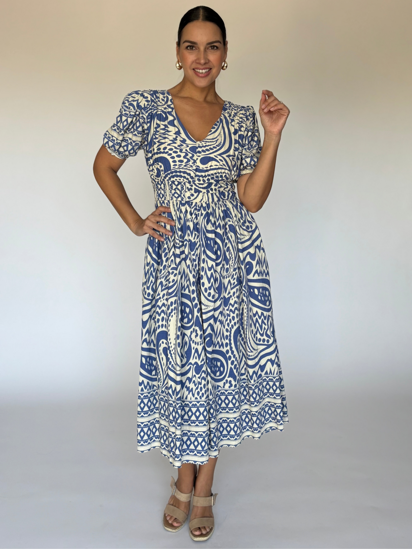 VESTIDO MIDI AZUL ESTAMPADO Y8188