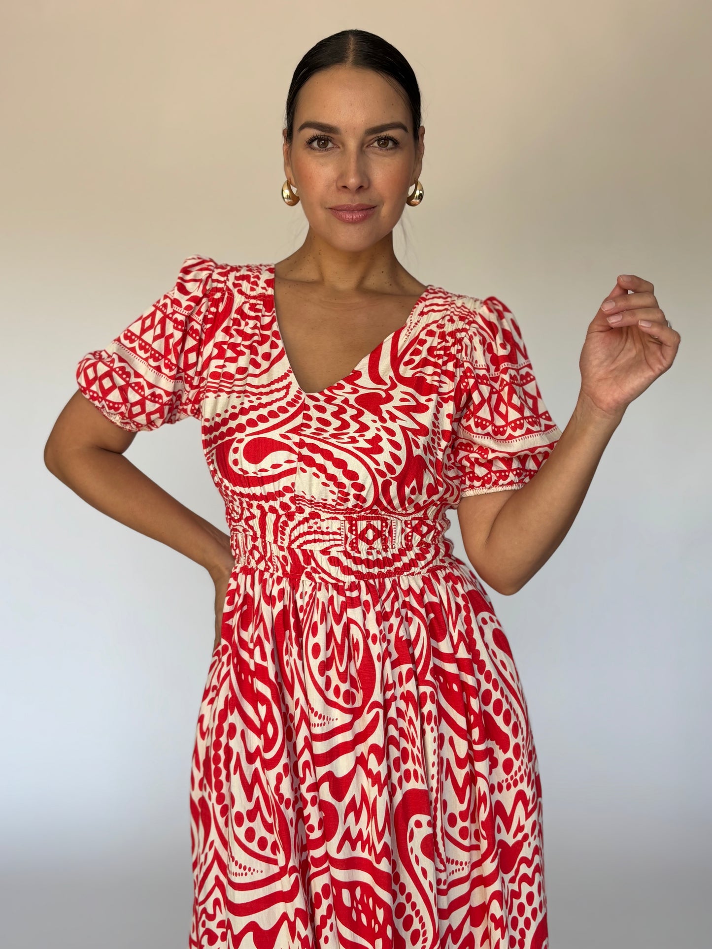 VESTIDO MIDI ROJO ESTAMPADO Y8188