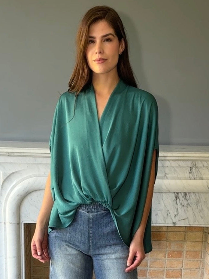 BlUSA VERDE T8356