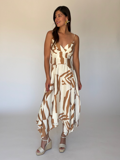 VESTIDO BEIGE D412