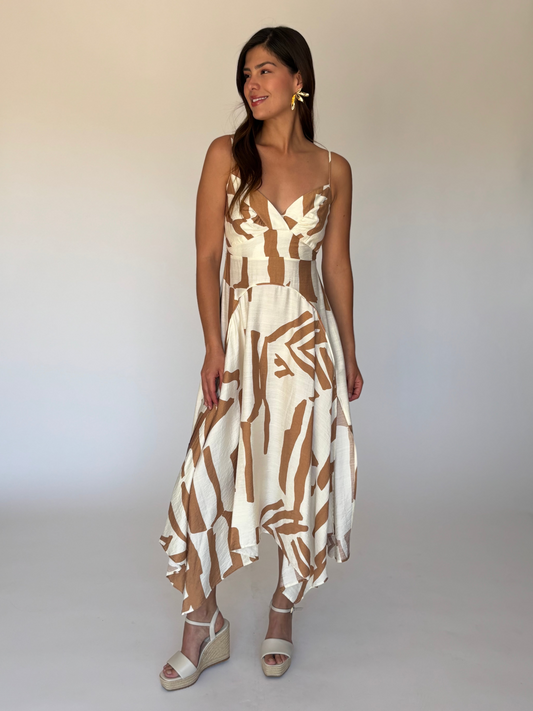 VESTIDO BEIGE D412