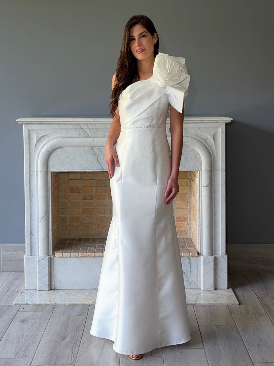 VESTIDO DE UN HOMBRO BLANCO 22543