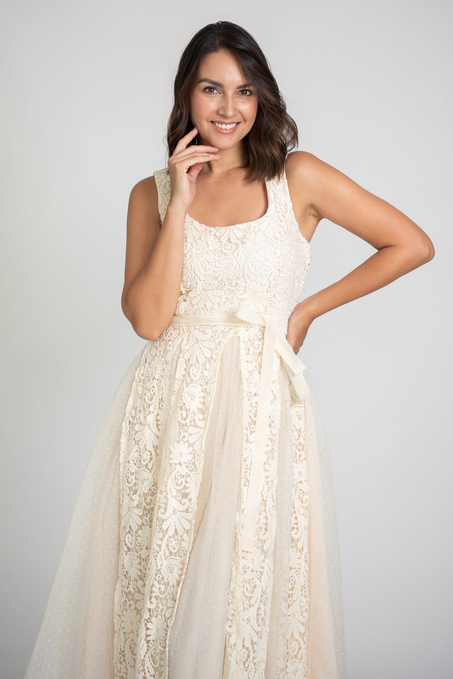 VESTIDO BEIGE JMD14774