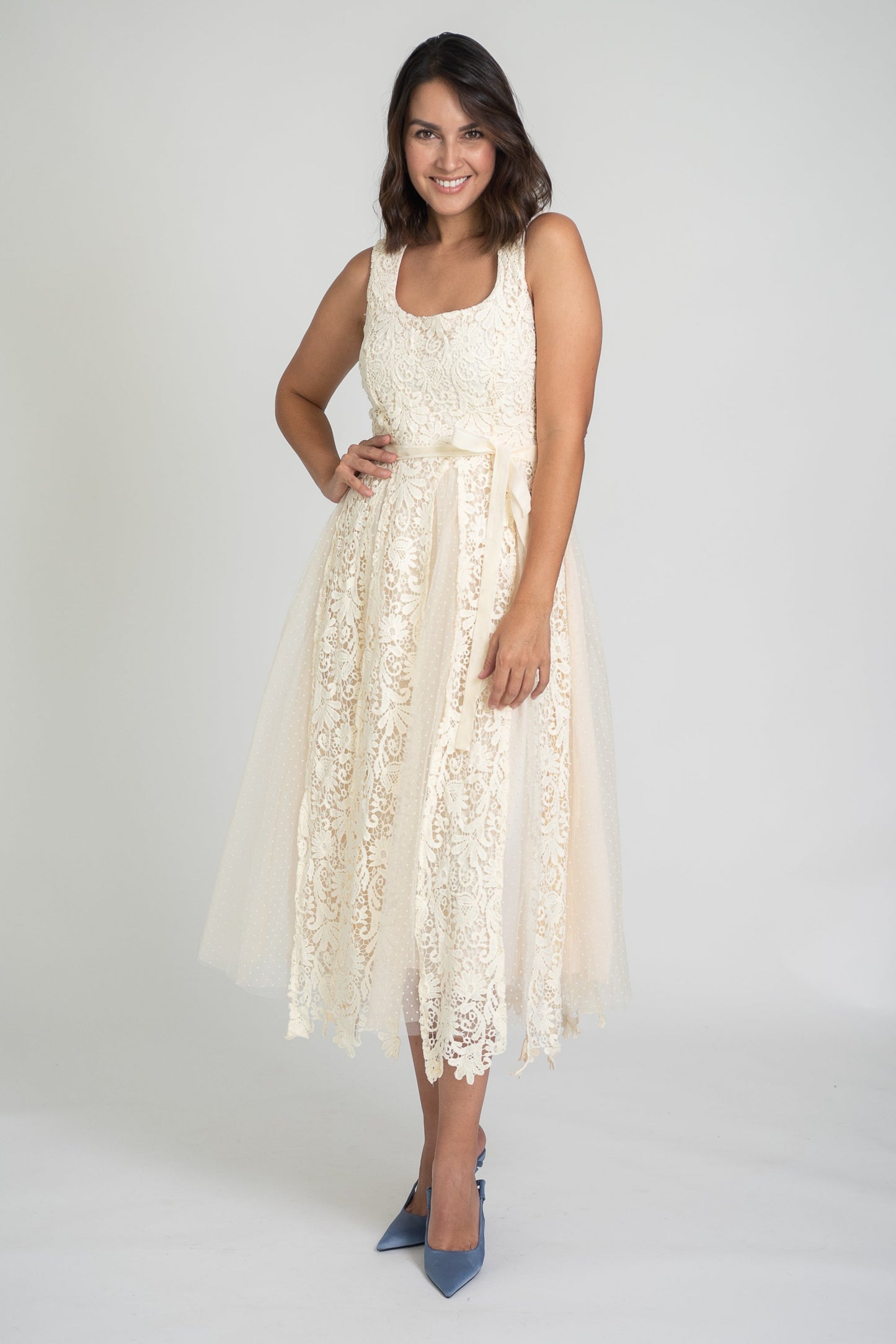 VESTIDO BEIGE JMD14774