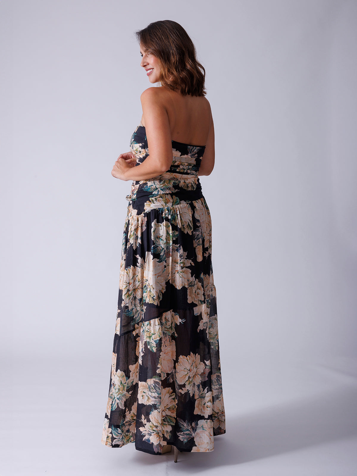 VESTIDO ESTRAPLE FLOREADO D11977